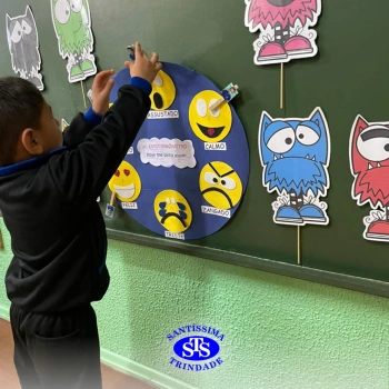 Infantil 3 | Emocionômetro auxilia crianças a identificar suas emoções