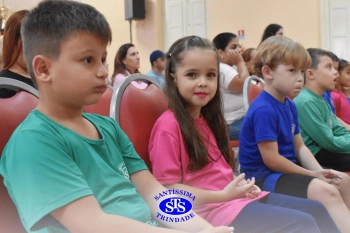 Festa do Caderno: Infantil 5B - Profª Tatiana
