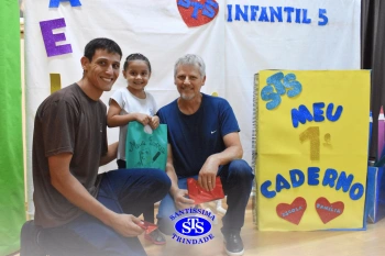 Festa do Caderno: Infantil 5B - Profª Tatiana