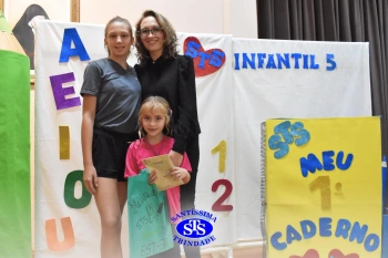 Festa do Caderno: Infantil 5B - Profª Tatiana