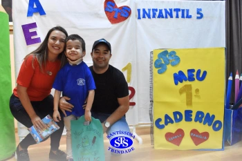 Festa do Caderno: Infantil 5B - Profª Tatiana