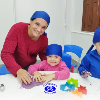 Trocas afetivas entre mães e filhos através da confecção de bolachas | Infantil 3