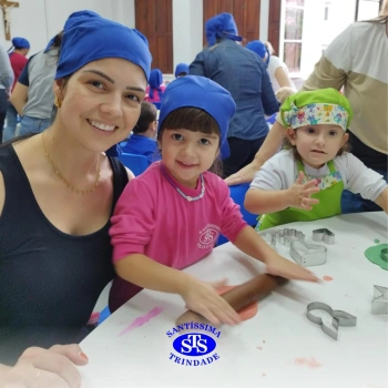 Trocas afetivas entre mães e filhos através da confecção de bolachas | Infantil 3