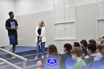 Espírito de equipe nos jogos é tema de bate-papo com os alunos do 6º e do 8º ano