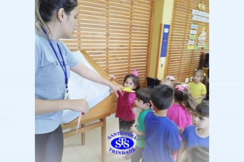 Alunos participam de atividades alusivas ao Dia da Criança