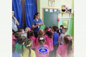 Alunos participam de atividades alusivas ao Dia da Criança