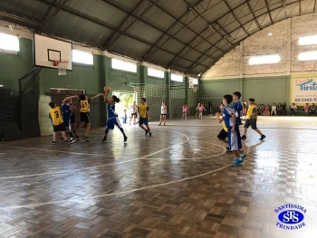 Parabéns, atletas do basquete ! 