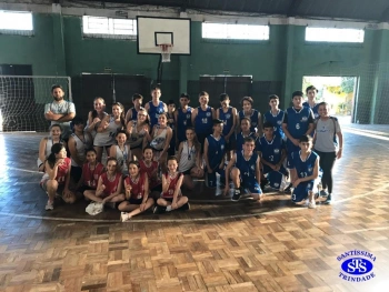 Parabéns, atletas do basquete ! 