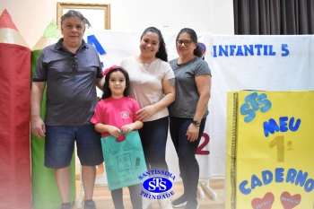 Festa do Caderno: Infantil 5C - Profª Adriana