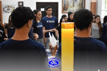 Alunos dos Anos Finais e do Ensino Médio celebram a Páscoa