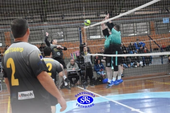 1º Torneio Franciscano de Vôlei Masculino Adulto reúne famílias no Ginásio do Colégio
