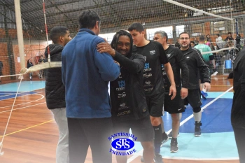 1º Torneio Franciscano de Vôlei Masculino Adulto reúne famílias no Ginásio do Colégio