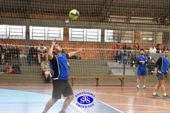 1º Torneio Franciscano de Vôlei Masculino Adulto reúne famílias no Ginásio do Colégio
