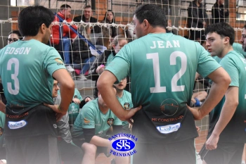 1º Torneio Franciscano de Vôlei Masculino Adulto reúne famílias no Ginásio do Colégio