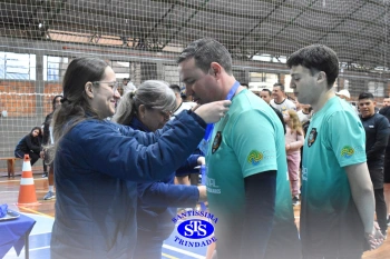 1º Torneio Franciscano de Vôlei Masculino Adulto reúne famílias no Ginásio do Colégio