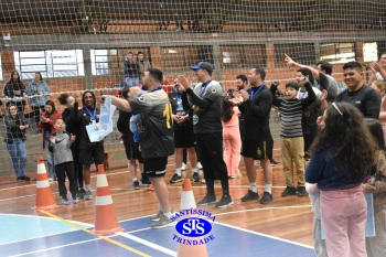 1º Torneio Franciscano de Vôlei Masculino Adulto reúne famílias no Ginásio do Colégio