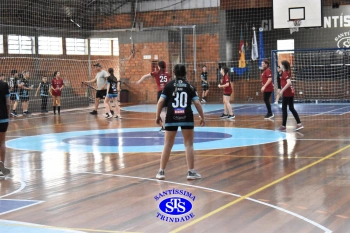Alunos de 6º e de 7º ano participam dos Jogos Interséries Franciscanos