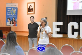 Diretrizes pedagógicas são apresentadas nas reuniões com os pais e com os responsáveis dos alunos 