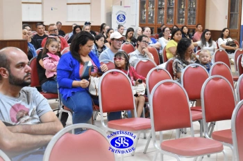 Diretrizes pedagógicas são apresentadas nas reuniões com os pais e com os responsáveis dos alunos 