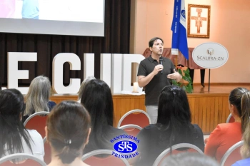 Diretrizes pedagógicas são apresentadas nas reuniões com os pais e com os responsáveis dos alunos 
