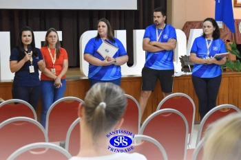Diretrizes pedagógicas são apresentadas nas reuniões com os pais e com os responsáveis dos alunos 