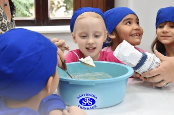 Alunos fazem pães para a Celebração de Páscoa | 1º ano