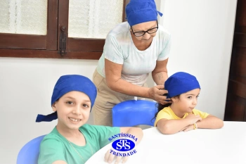 Alunos fazem pães para a Celebração de Páscoa | 1º ano