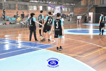 Alunos de 6º e de 7º ano participam dos Jogos Interséries Franciscanos