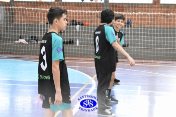 Alunos de 6º e de 7º ano participam dos Jogos Interséries Franciscanos