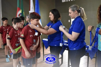 Alunos de 6º e de 7º ano participam dos Jogos Interséries Franciscanos