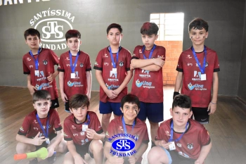 Alunos de 6º e de 7º ano participam dos Jogos Interséries Franciscanos