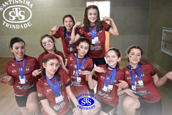 Alunos de 6º e de 7º ano participam dos Jogos Interséries Franciscanos