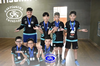 Alunos de 6º e de 7º ano participam dos Jogos Interséries Franciscanos