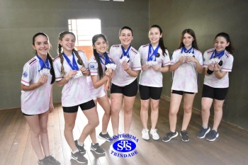 Alunos de 6º e de 7º ano participam dos Jogos Interséries Franciscanos