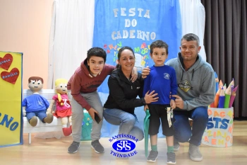 Festa do Caderno celebra a entrega do primeiro caderno de deveres | Inf. 5