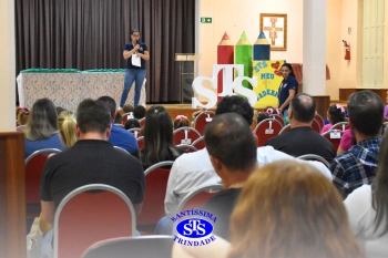Festa do Caderno celebra a entrega do primeiro caderno de deveres | Inf. 5