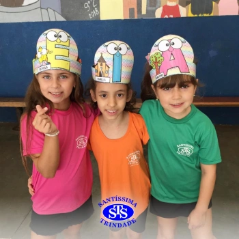 1º ano: a alegria da descoberta e da leitura de palavrinhas!