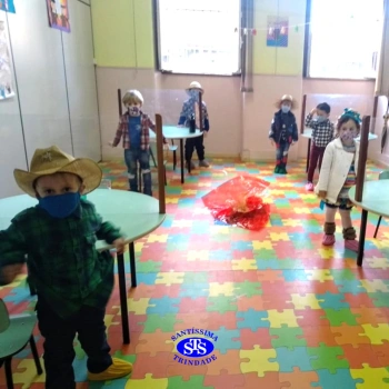Arraial do Infantil 3