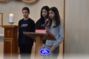 Famílias se reúnem para celebrar