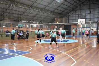 Colégio e APM promovem 1º Torneio de Vôlei Misto no 23º Valorando