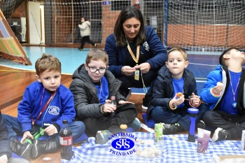 1º Anoitecer no Santíssima reúne turmas de Infantil 5 e de 1º ano