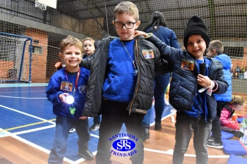 1º Anoitecer no Santíssima reúne turmas de Infantil 5 e de 1º ano