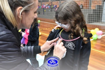 1º Anoitecer no Santíssima reúne turmas de Infantil 5 e de 1º ano