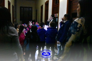 1º Anoitecer no Santíssima reúne turmas de Infantil 5 e de 1º ano