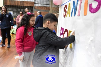 1º Anoitecer no Santíssima reúne turmas de Infantil 5 e de 1º ano
