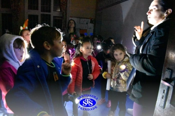 1º Anoitecer no Santíssima reúne turmas de Infantil 5 e de 1º ano