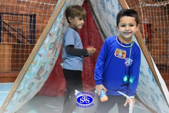 1º Anoitecer no Santíssima reúne turmas de Infantil 5 e de 1º ano