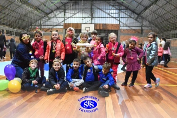 1º Anoitecer no Santíssima reúne turmas de Infantil 5 e de 1º ano