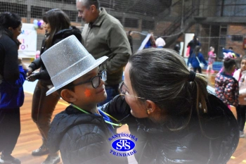 1º Anoitecer no Santíssima reúne turmas de Infantil 5 e de 1º ano