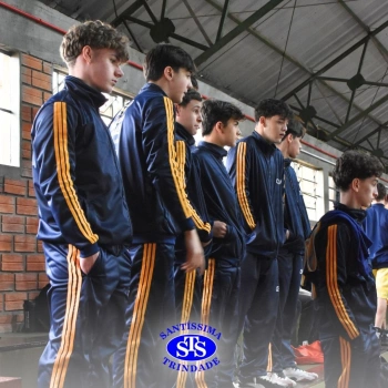 Estudantes do Santíssima e do CEAP, de Ijuí, participam de Amistoso de Basquete